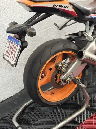 HONDA-CBR 1000RR-2011