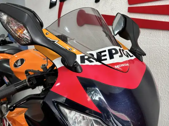 HONDA-CBR 1000RR HONDA-CBR 1000RR-2011