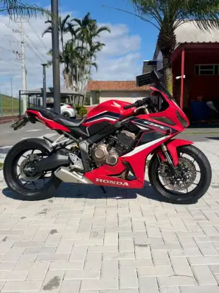 HONDA-CBR 650R ABS-2022