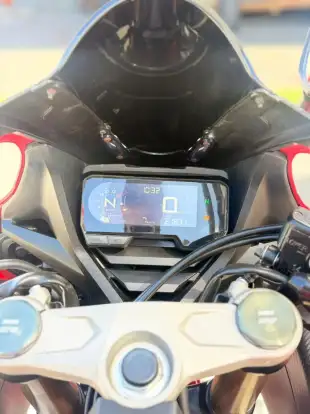 HONDA-CBR 650R ABS-2022