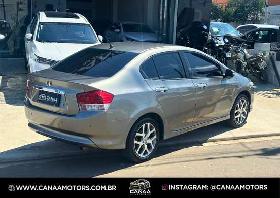 HONDA-CITY-2010