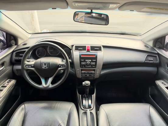 HONDA-CITY-2012