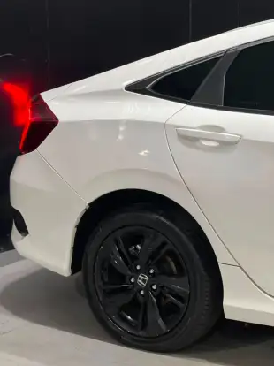 HONDA-CIVIC-2018