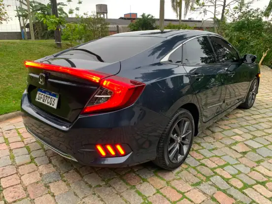 HONDA-CIVIC-2021
