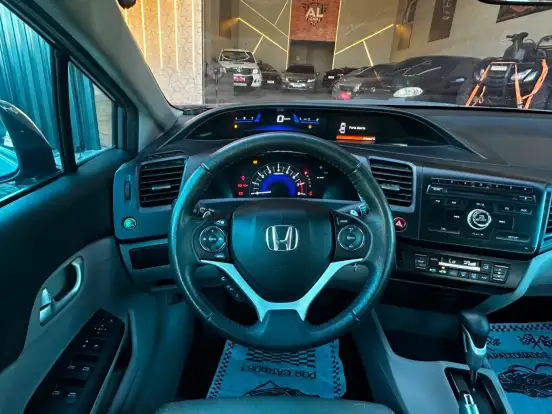 HONDA-CIVIC-2.0 LXR 16V FLEX 4P AUTOMÁTICO HONDA-CIVIC-2014