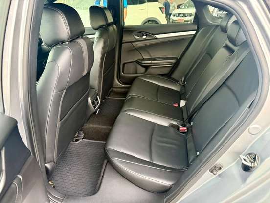 HONDA-CIVIC-2021