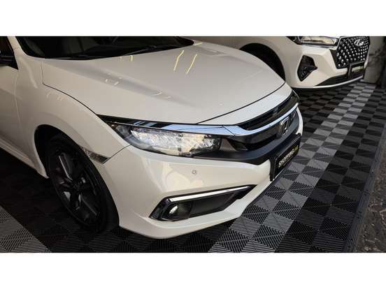 HONDA-CIVIC-2021