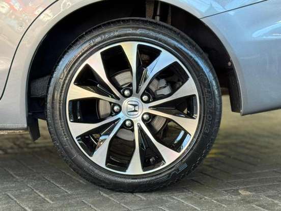 HONDA-CIVIC-2016
