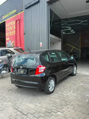 HONDA-FIT-2013