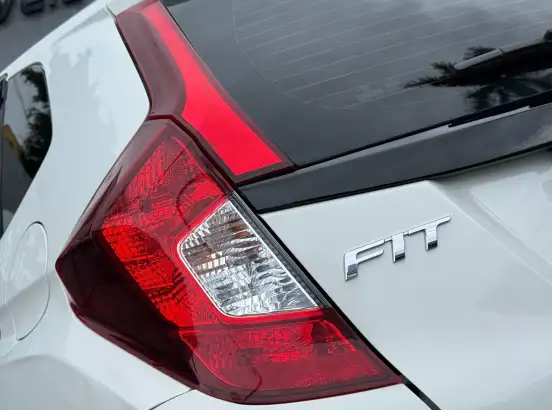 HONDA-FIT-2017