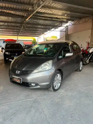 HONDA-FIT-2010