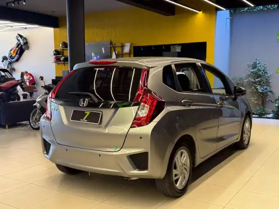 HONDA-FIT-2014
