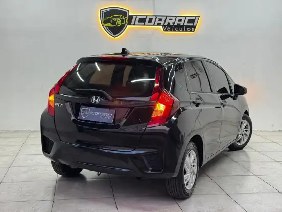 HONDA-FIT-2015