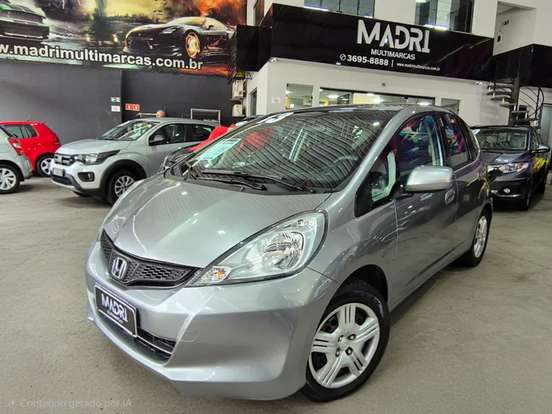 HONDA-FIT-2012