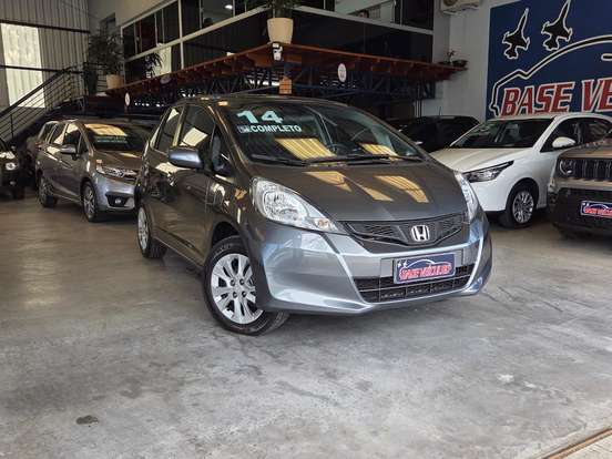 HONDA-FIT-2013