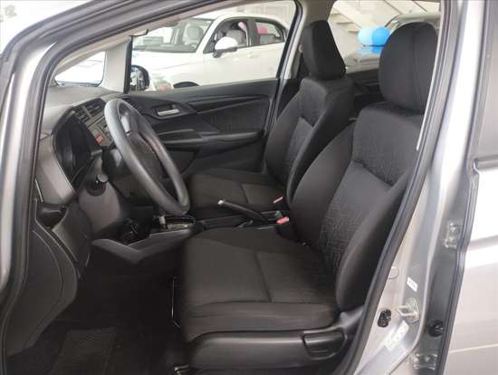 HONDA-FIT-2017