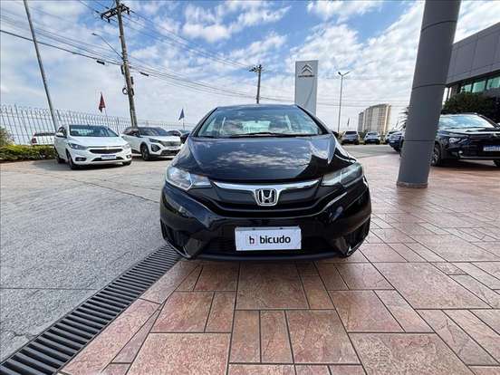 HONDA-FIT-2016
