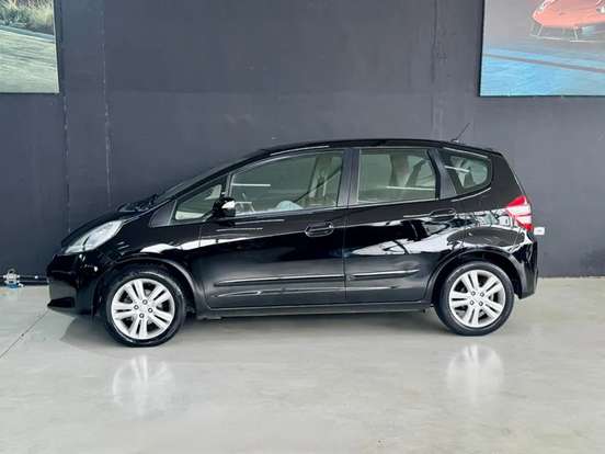 HONDA-FIT-2012