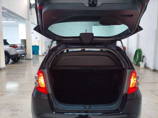 HONDA-FIT-2010