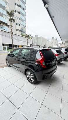 HONDA-FIT-2015
