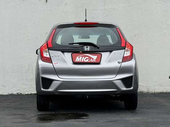 HONDA-FIT-2015