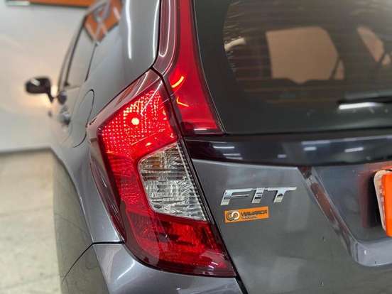 HONDA-FIT-2016