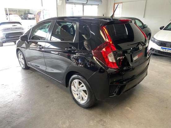 HONDA-FIT-1.5 LX 16V FLEX 4P MANUAL HONDA-FIT-2016