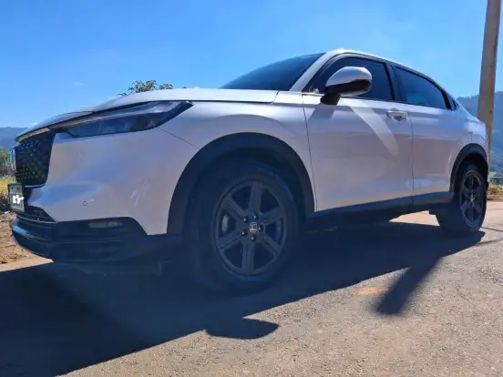 HONDA-HR-V-2023
