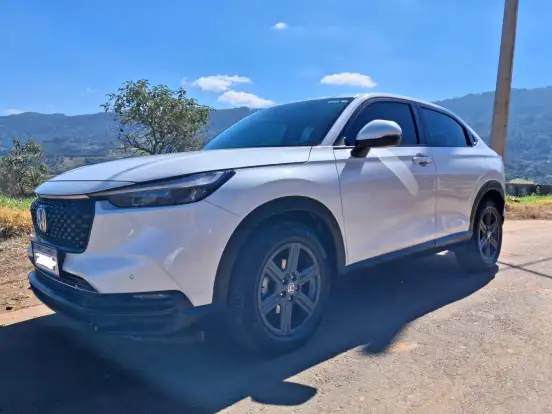 HONDA-HR-V-2023