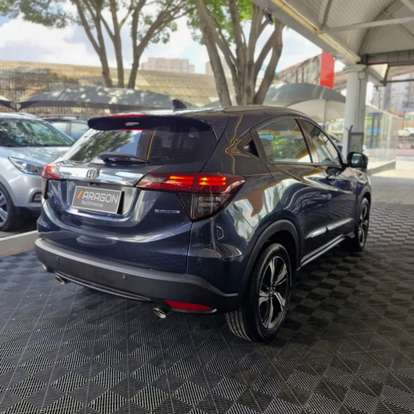 HONDA-HR-V-2020