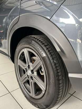HONDA-HR-V-2023