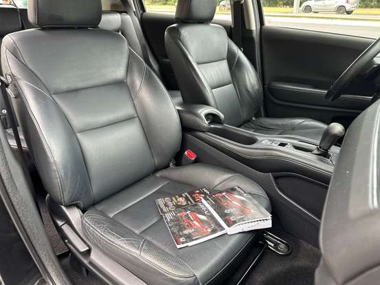 HONDA-HR-V-2016