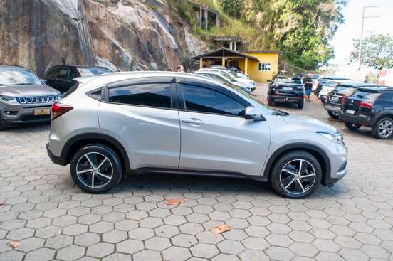 HONDA-HR-V-2019