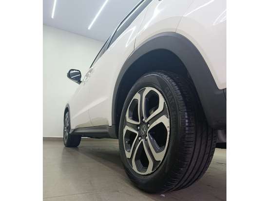 HONDA-HR-V-1.8 16V FLEX LX 4P AUTOMÁTICO HONDA-HR-V-2015