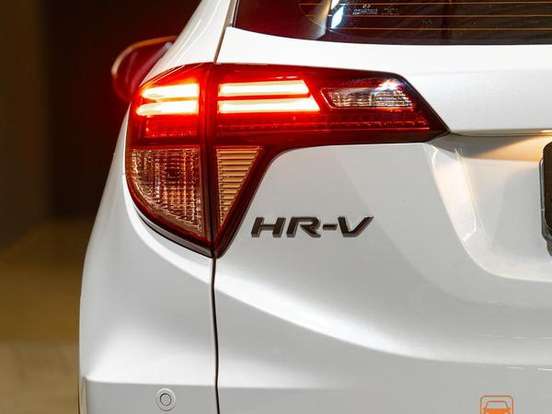 HONDA-HR-V-1.8 16V FLEX TOURING 4P AUTOMÁTICO HONDA-HR-V-2018