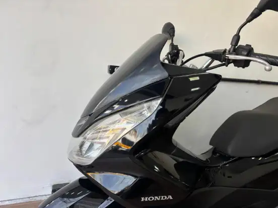 HONDA-PCX-2015