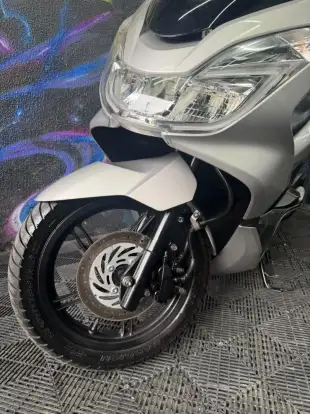 HONDA-PCX-2017