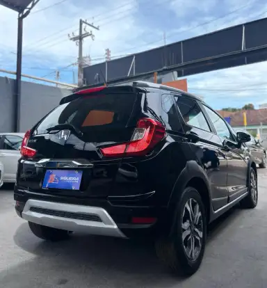 HONDA-WR-V-2017