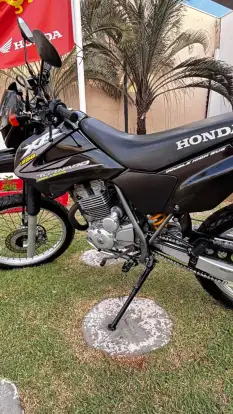 HONDA-XR 250 TORNADO-2004
