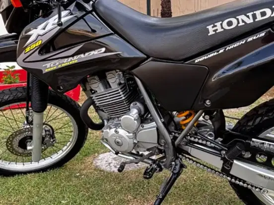 HONDA-XR 250 TORNADO HONDA-XR 250 TORNADO-2004