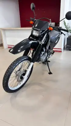 HONDA-XR 250 TORNADO-2004