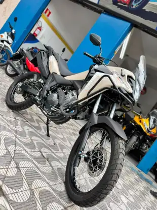 HONDA-XRE 300 SAHARA ADVENTURE-2025