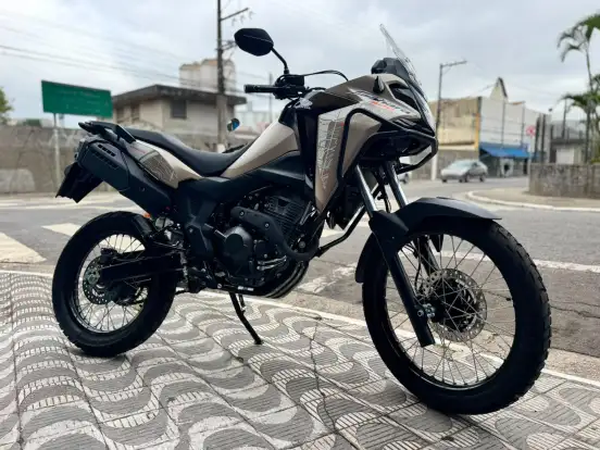 HONDA-XRE 300 SAHARA ADVENTURE-2025