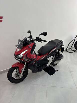 HONDA-ADV-2024