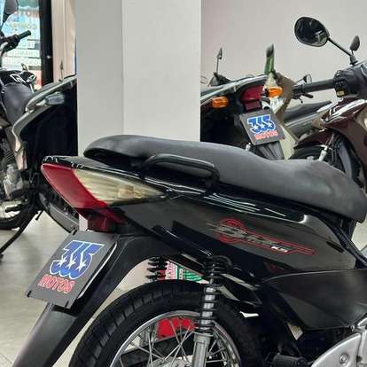 HONDA-BIZ 125 ES-2010
