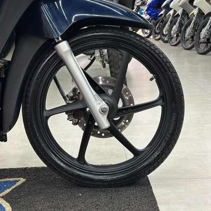 HONDA-BIZ 125 EX-2011