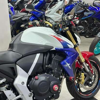HONDA-CB 1000R-2014