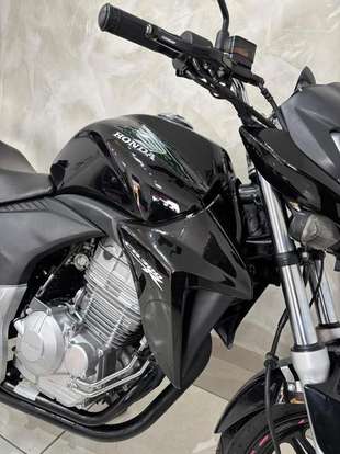 HONDA-CB 300R-2010
