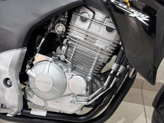 HONDA-CB 300R HONDA-CB 300R-2010