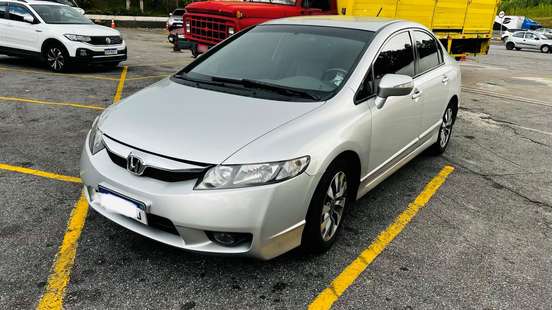 HONDA-CIVIC-2010